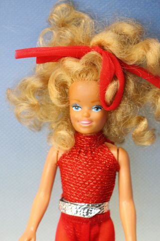 13. Skipper Jewel Secrets Barbie Mattel, 1987