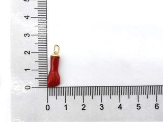 colgante oro 18k con piedra con onix