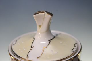 Set da caffè Laboratorio di Porcellana Artistica. ⚠️ Prezzo non negoziabile.