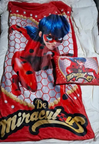 Saco dormir y cojín Ladybug Miraculous.