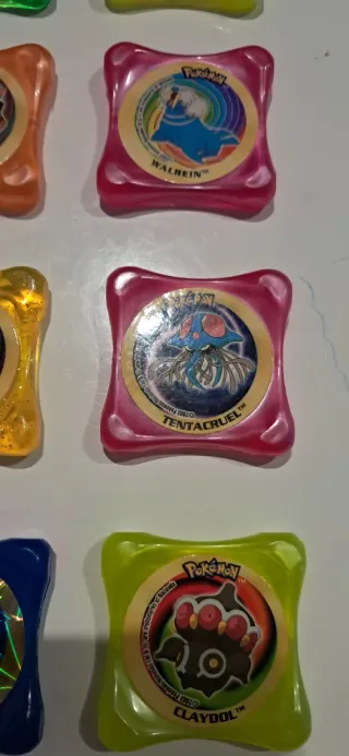 Lote 25 Pokémon Tazos Plástico (2003)
