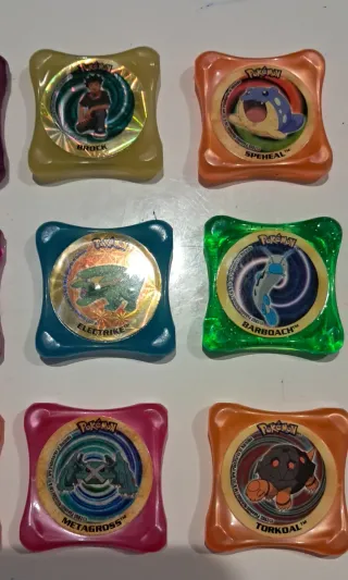 Lote 25 Pokémon Tazos Plástico (2003)