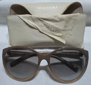 Gafas de sol Valentino marrones y grises