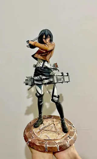 Figura Mikasa Ackerman Ataque a los Titanes