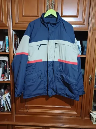 Chaqueta acolchada  "Pacific Motion" Quartz Serie