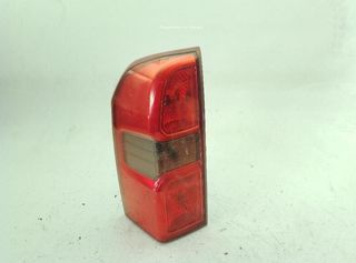 Nissan 20999674 piloto trasero izquierdo patrol gr