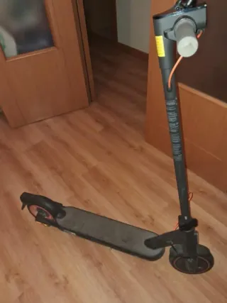 Patinete en estado perfecto como nuevo