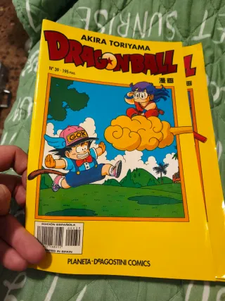 Pack 14 comics de grapa serie amarilla español