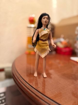 Muñecos Disney Porcelana Pocahontas y John Smith