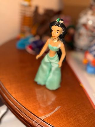 Muñeca Porcelana Disney Princesa Jazmín