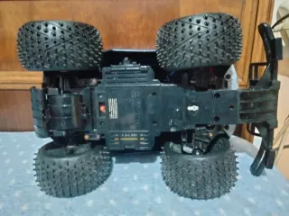 Coche RC Nikko Zeros