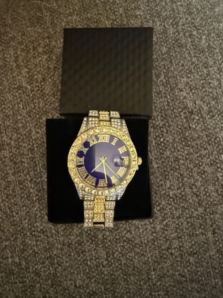 Reloj de lujo nuevo