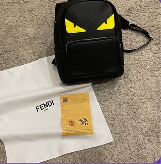 Mochila Fendi Negra Ojos Monstruo