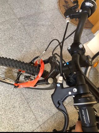 Bicicleta BTWIN Negra