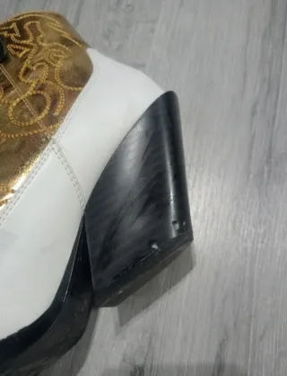 Botines Zara Blanco y Dorado Piel