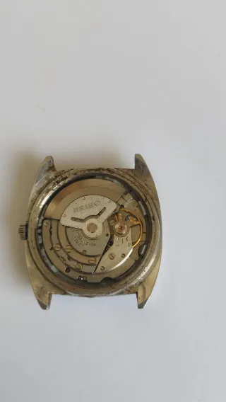 Reloj Seiko 5 automático, 6309-8080, trabajando