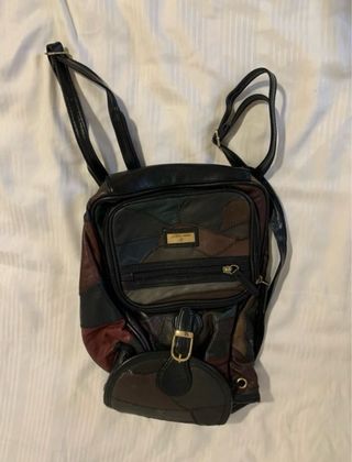 Bolso, mochila y cartera negros vendidas juntas