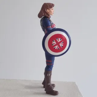 Capitana Carter Marvel Legends Figura