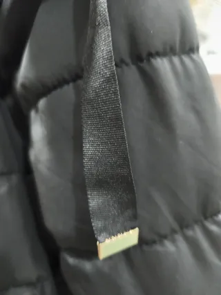 Chaqueta acolchada Stradivarius negra