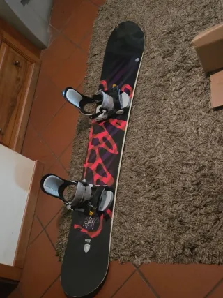 Nitro Slash Snowboard 163 ,con attacchi!!!