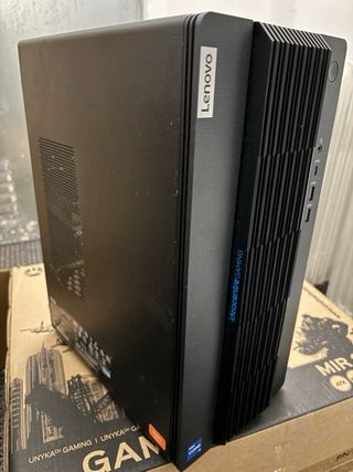 PC Gamer Lenovo GTX 1650 Negro