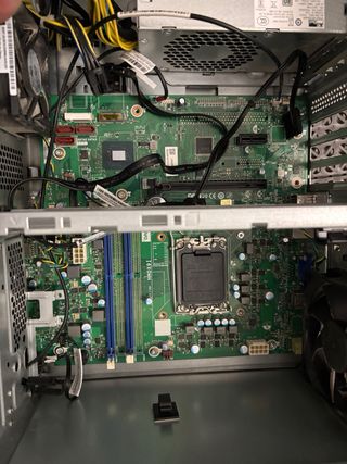 PC Gamer Lenovo GTX 1650 Negro