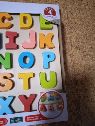 Puzzle Abecedario Hape Madera aprendizaje