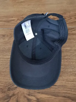 Gorra Puma negra unisex