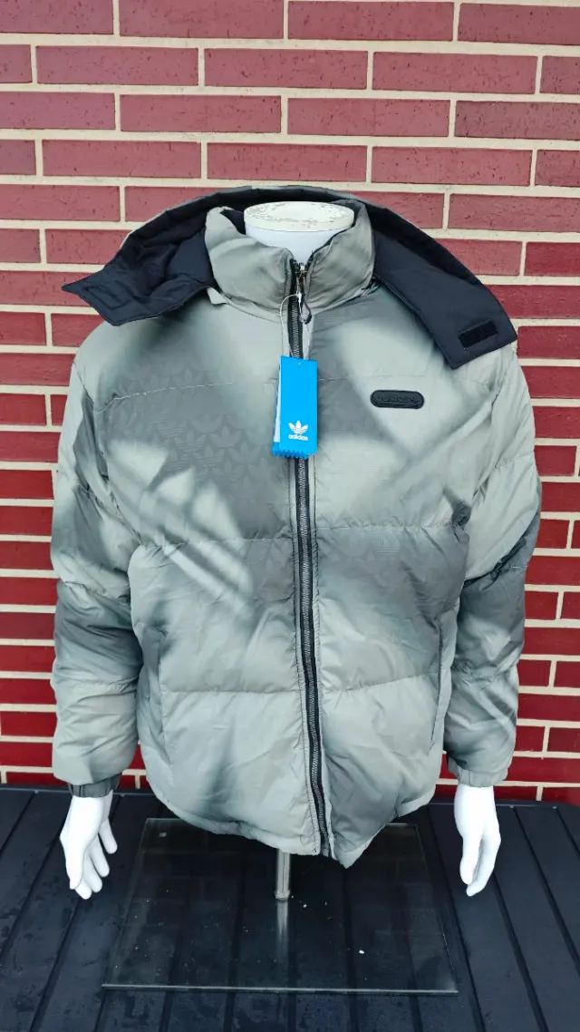 Chaqueta Adidas Reversible Gris y Negra