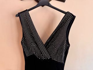 Vestido largo terciopelo con pedrería