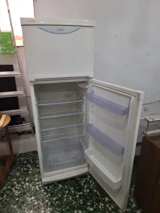 Nevera Corbero Mediana Blanca