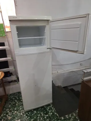 Nevera Corbero Mediana Blanca