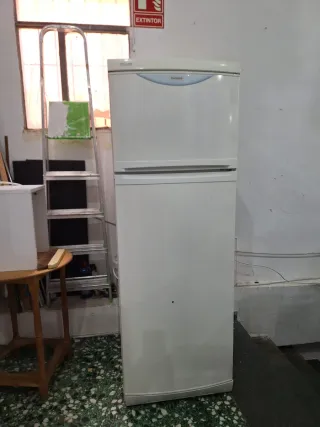 Nevera Corbero Mediana Blanca