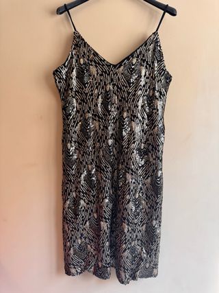 Vestido fiesta lentejuelas negro y dorado Talla M