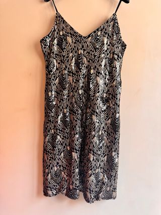 Vestido fiesta lentejuelas negro y dorado Talla M