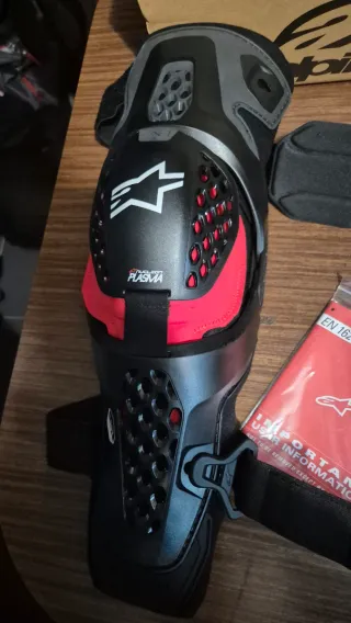 Rodilleras Moto Alpinestars SX-1 Plasma