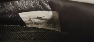 Botas de fútbol Nike Negras