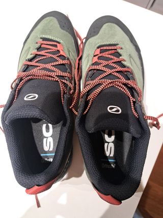 Scarpa Scarponcino Trekking/Città Gore-Tex