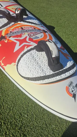 Tabla windsurf Tabou Pocket 93 Freewave