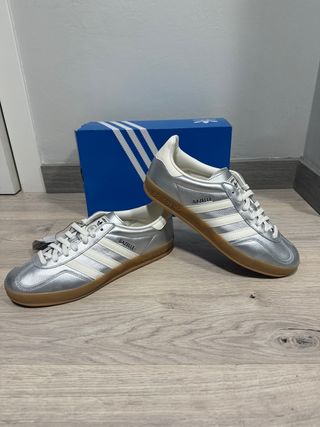 Adidas Gazelle Indoor Talla 44 EU Plata