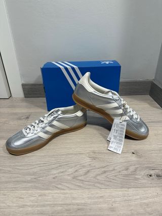 Adidas Gazelle Indoor Talla 44 EU Plata