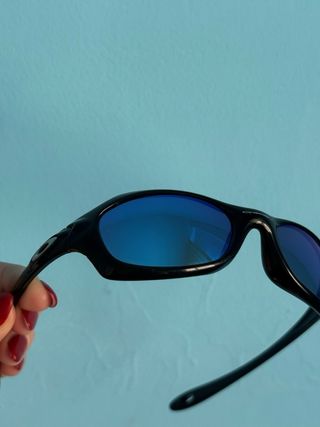 Gafas Oakley Espejo Azul Curvas XS FIVE