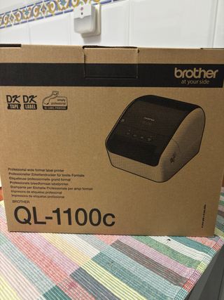 Brother QL-1100c Impresora de Etiquetas 5 Rollos