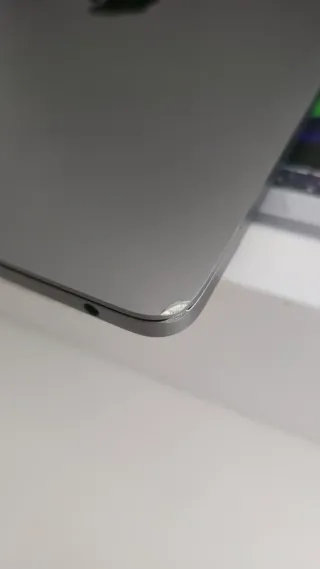 MacBook Pro 13 Pulgadas M2 A2338,512GB SSD 8GB Ram