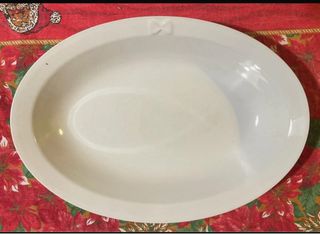 Piatto da portata bianco in porcellana