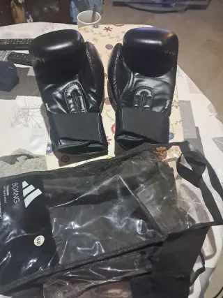 Guantes de Boxeo Negros 14 Oz