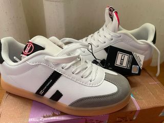 Scarpe bimbo Enrico Coveri 36 Nuovo con cartellino