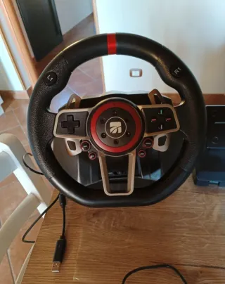 Simulatore di guida Xtreme Montecarlo 900°