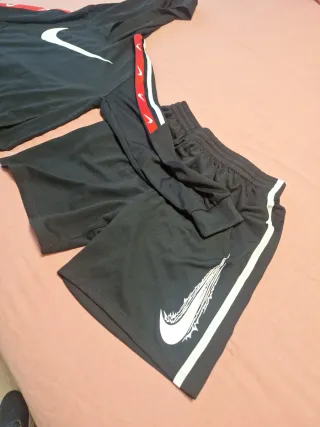 Conjunto Nike niño sudadera y pantalón
