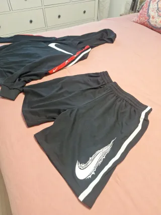 Conjunto Nike niño sudadera y pantalón